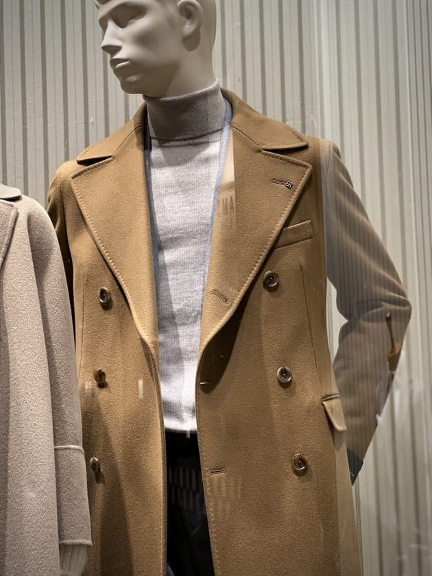 NEW WINDOW DISPLAY ＜TAGLIATORE＞ダブルブレストコート｜ビームス