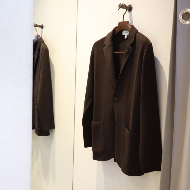 大和田がススメる【楽かつ上品にキマるニットジャケット】LARDINI