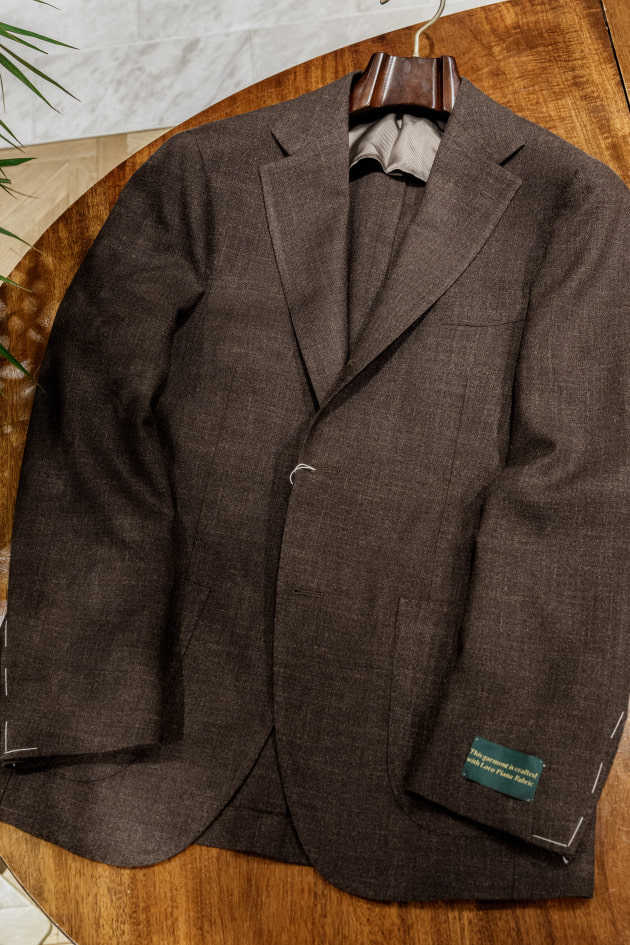 Brilla per il gusto＞軽さと艶を両立した＜Loro Piana（ロロピアーナ