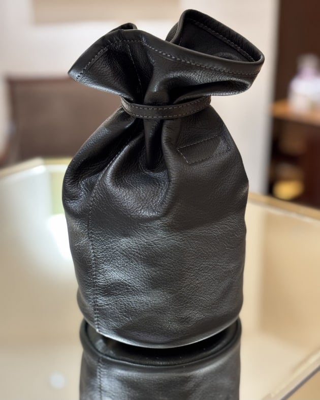 レザーの巾着〈Daniel & Bob〉｜ビームス ハウス 六本木｜BEAMS