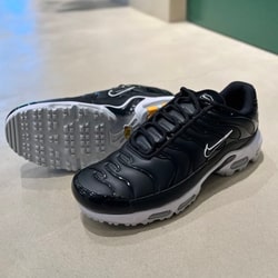 BEAMS GOLF（ビームス ゴルフ）〈MEN〉NIKE / エア マックス プラス G