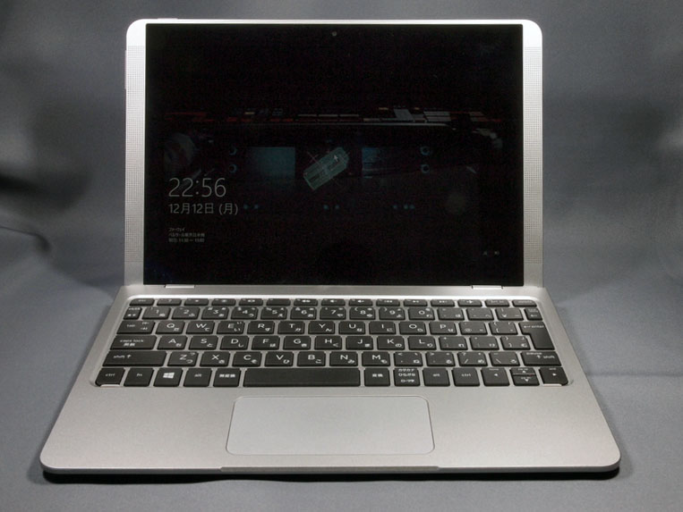 HP x2 210 G2背面カメラ付き」という長い名前の10インチタブレットを