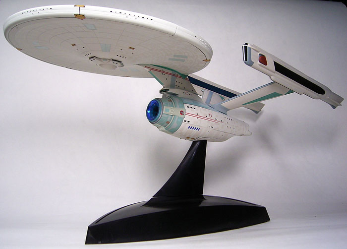 バンダイ スタートレック 1/850 U.S.S.エンタープライズA レビュー