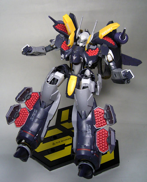 マクロスF 1/72VF-25S アーマードメサイア バルキリー オズマ機