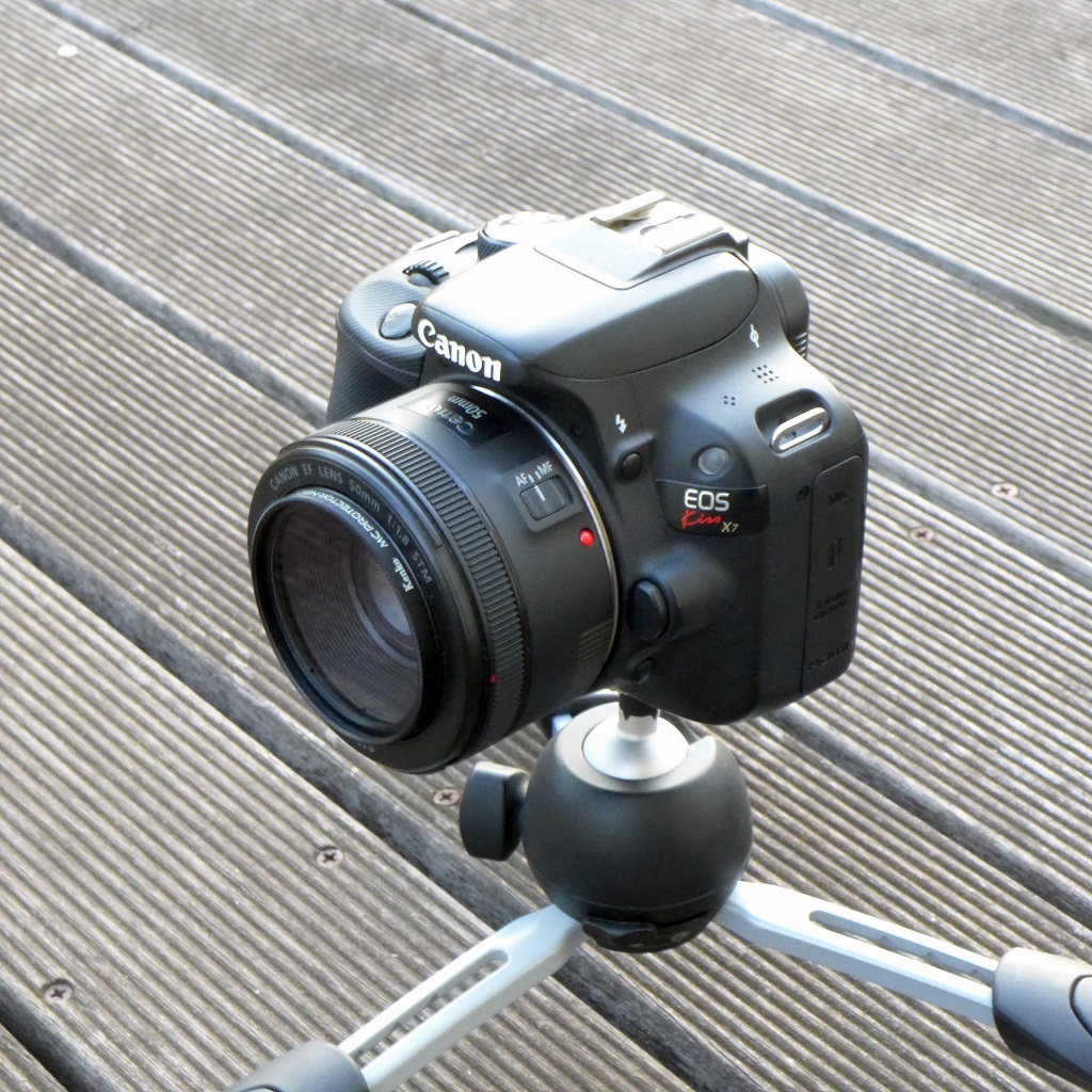 エントリー一眼レフカメラ「Canon EOS Kiss X7」と「3本のF1.8レンズ