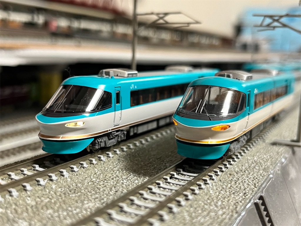 マイクロエース ＆KATO 283系比較 - 鉄分補給