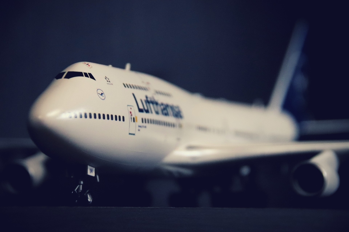 ハセガワ 1/200 747-400 Lufthansa 完成レビュー - のぞみの製作日記