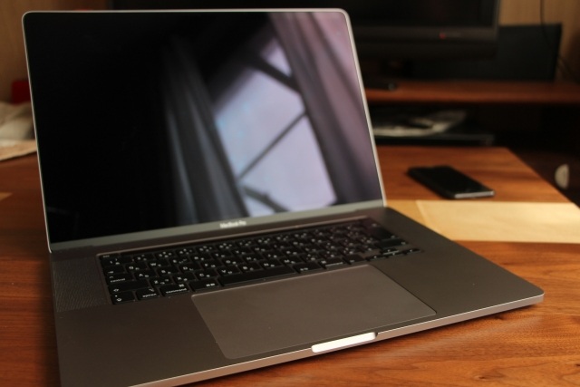 M1チップ搭載のMacでアプリが動かない問題とその対策 - ガジェット探検記