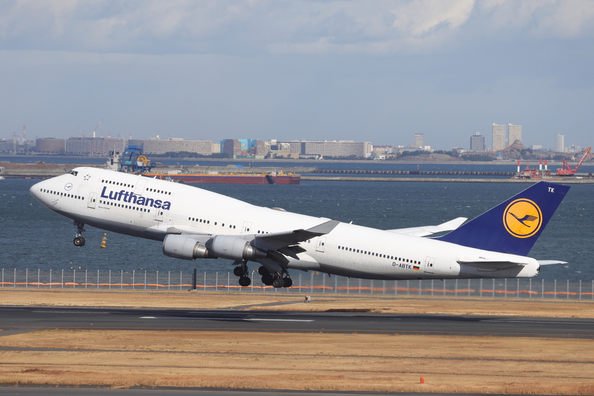 飛行機撮影】 2024/1/16 Lufthansa B747-400 羽田飛来 - Canonと鉄道と