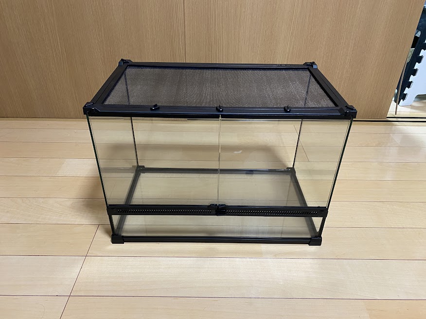 Eterins 50×30×35爬虫類ケージのレビュー - umihebierabuログ