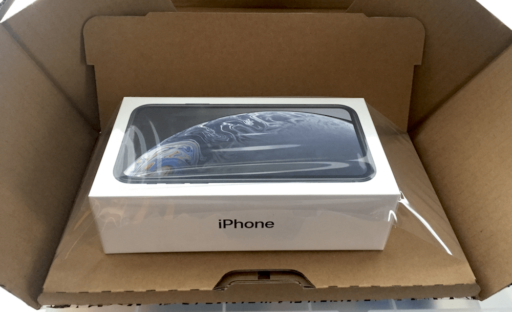 開封レビュー】iPhone XR ブラックを購入！付属品やデザインを詳しく