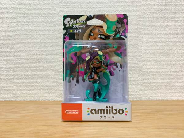 amiibo】箱から出さずにスイッチに読み込ませる方法！綺麗に開封して
