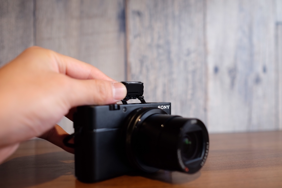 今さらSONY RX100M5を買った件 - やまじー録