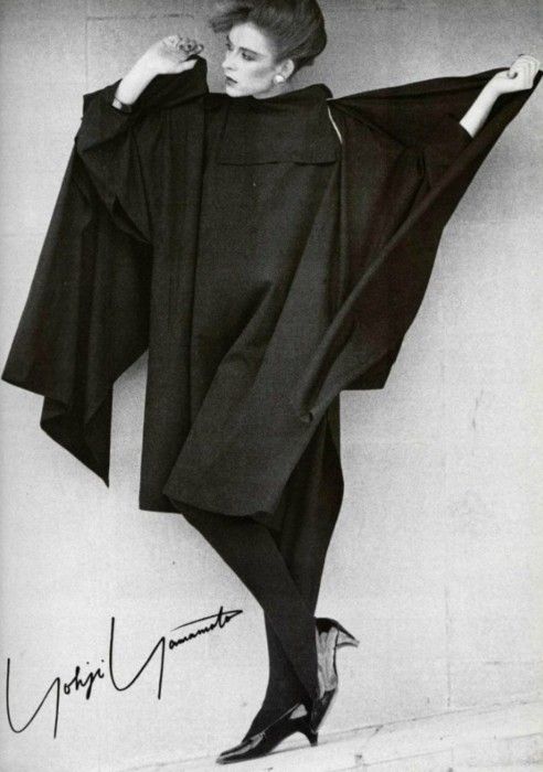 1981年のギャルソン・ヨウジの「黒の衝撃」が現時点で最後のモードの