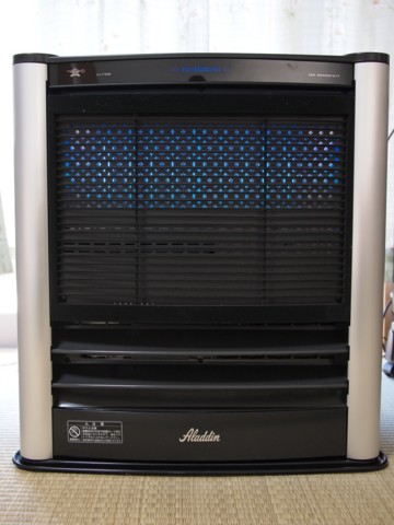 アラジン「AJ-F50B」石油ファンヒーターレビュー - 俺#