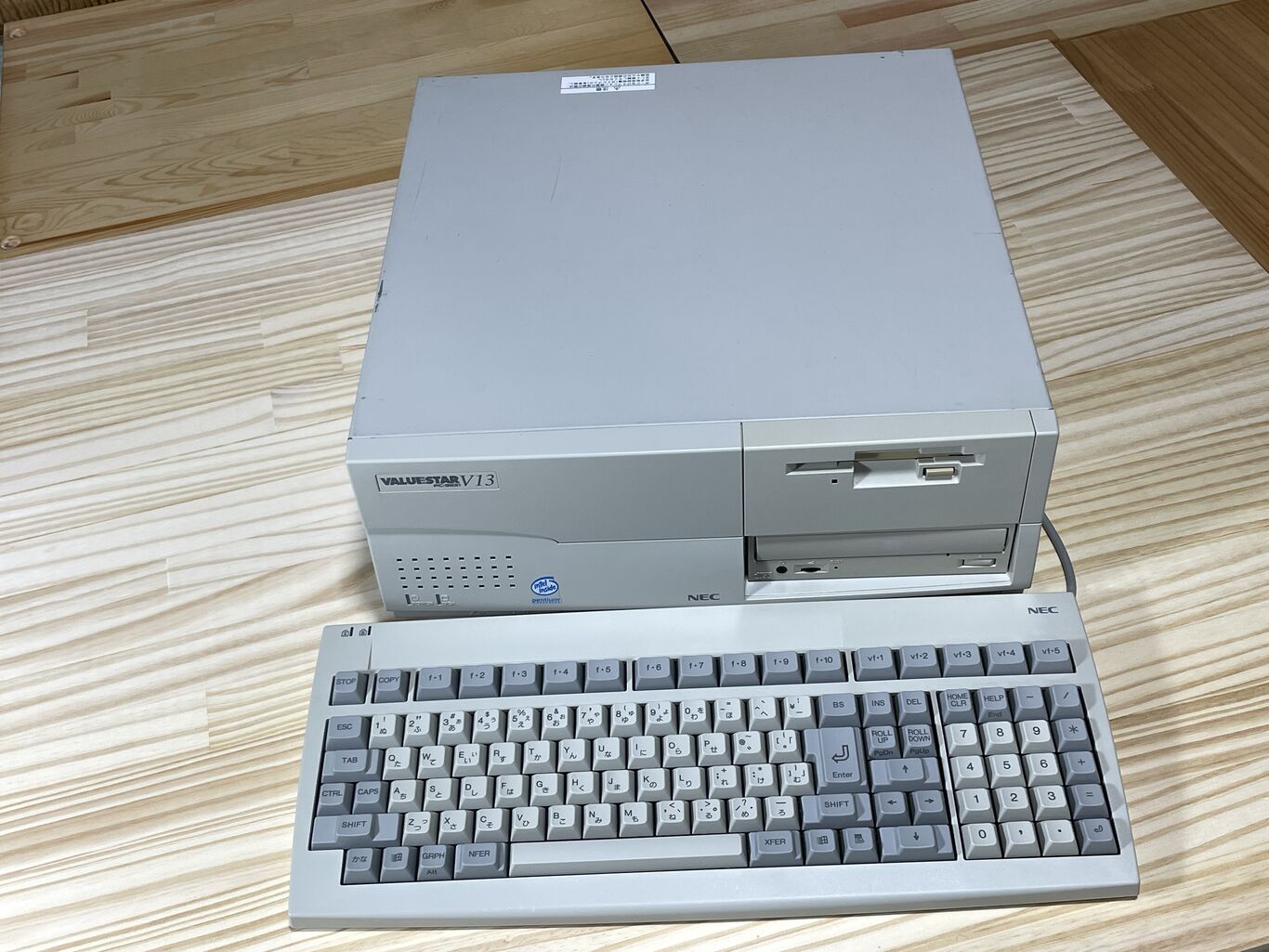 Windows 95とインターネット黎明期を彩った 98VALUESTAR PC-9821V13