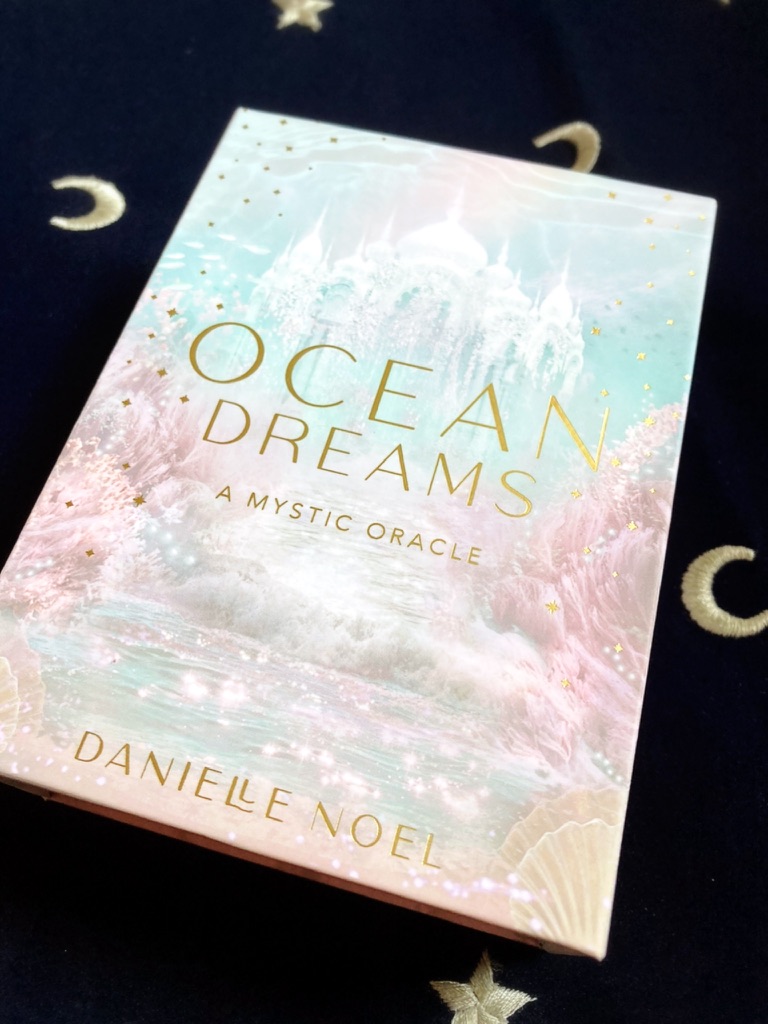 あなたの内側にある源、その深遠なる海へ - Ocean Dreams Oracle