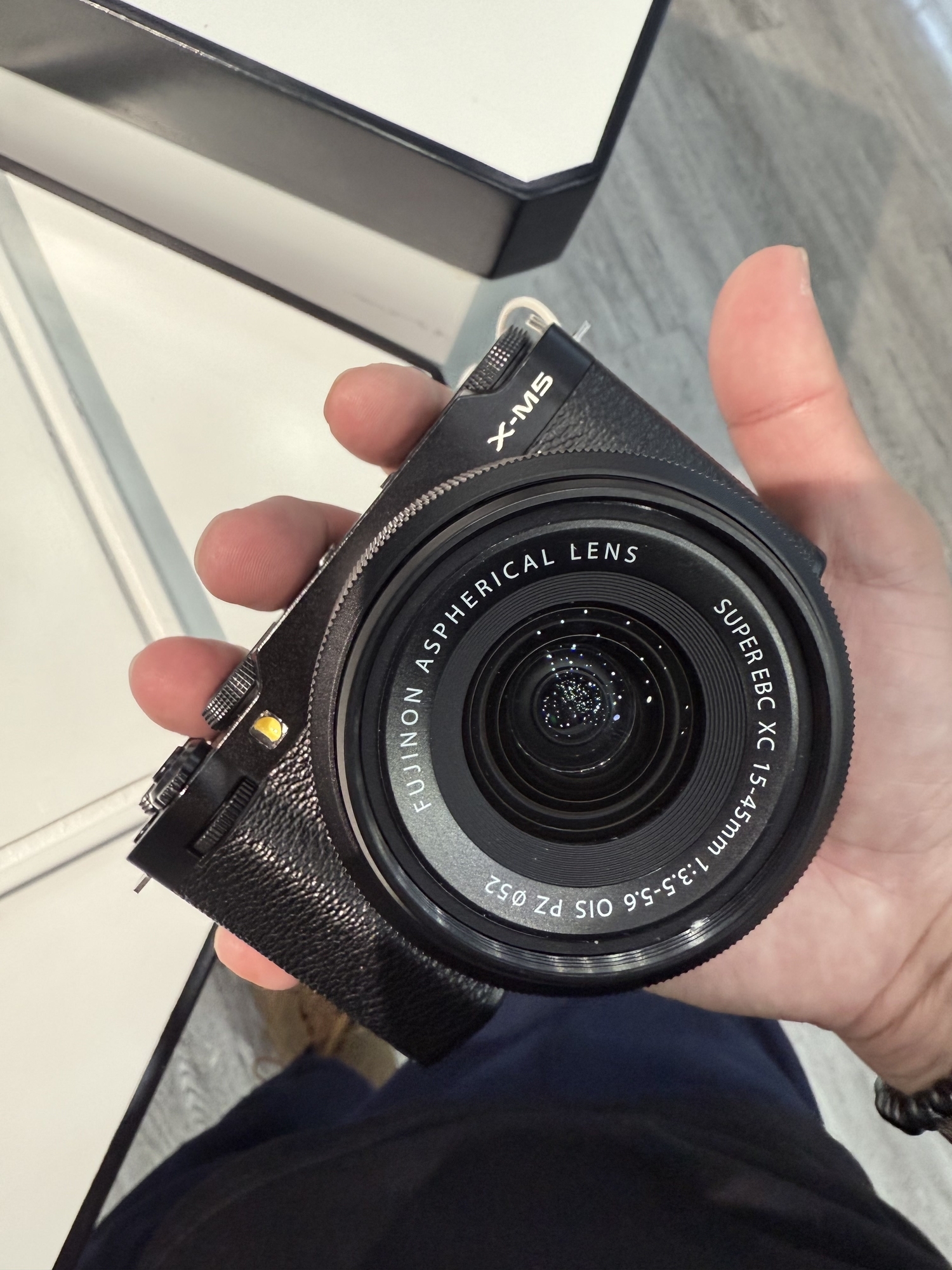 FUJIFILM X-M5」を少し触った感想 - MONOKIRI 35mm