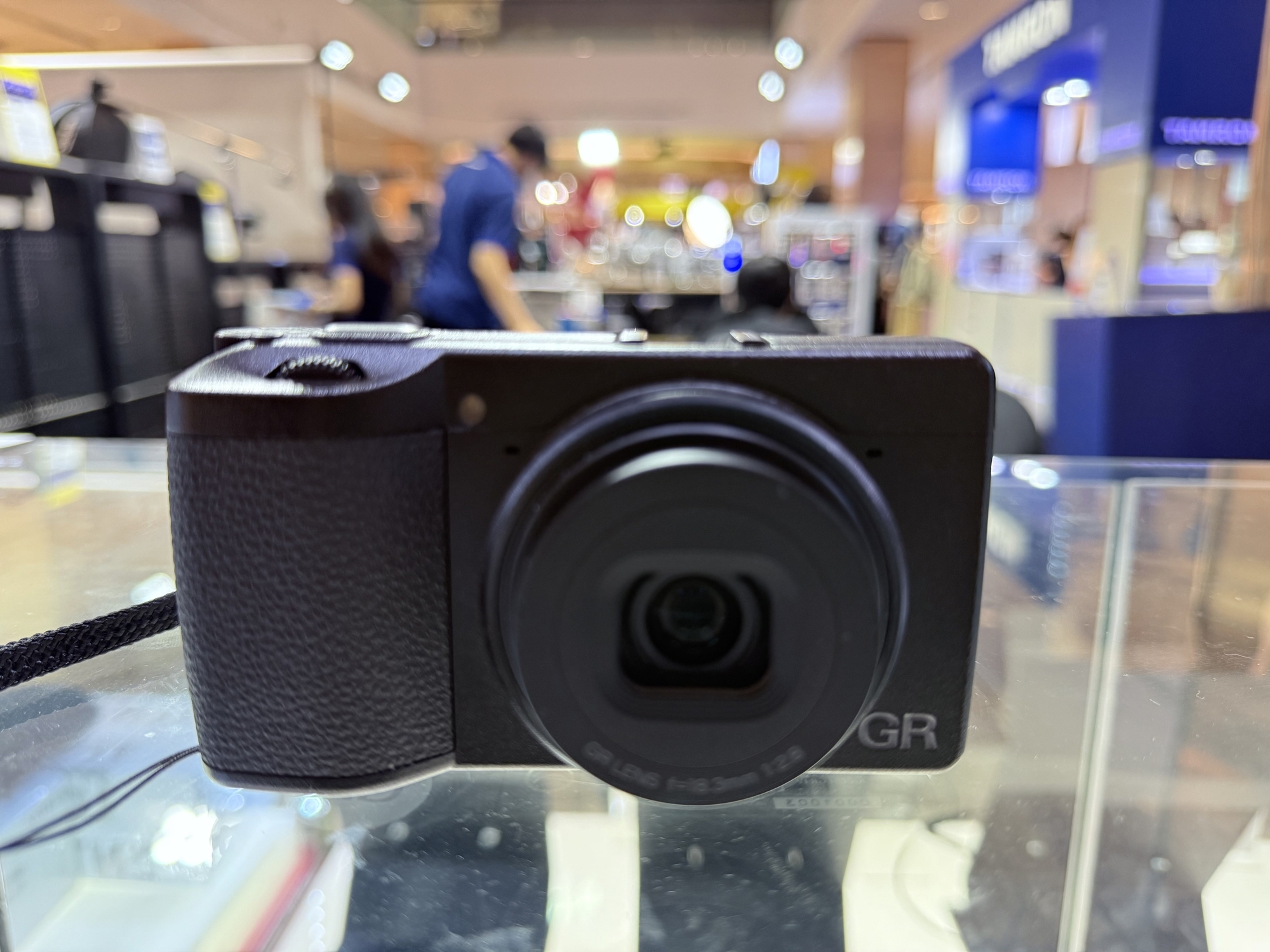 RICOH GR IV見てきた！そしてコンデジ探しの旅【完結】 - MONOKIRI 35mm