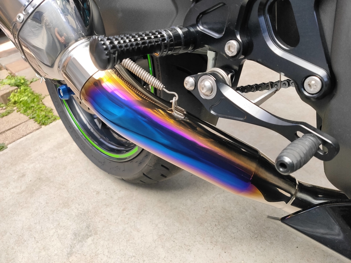 ZX-25Rにフルエキを組んだぞ！ - さんでー的日常