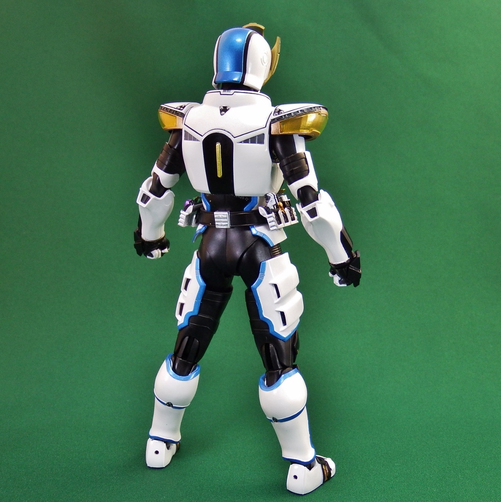 S.H.Figuarts 仮面ライダーイクサ 真骨彫製法 (プレミアムバンダイ限定