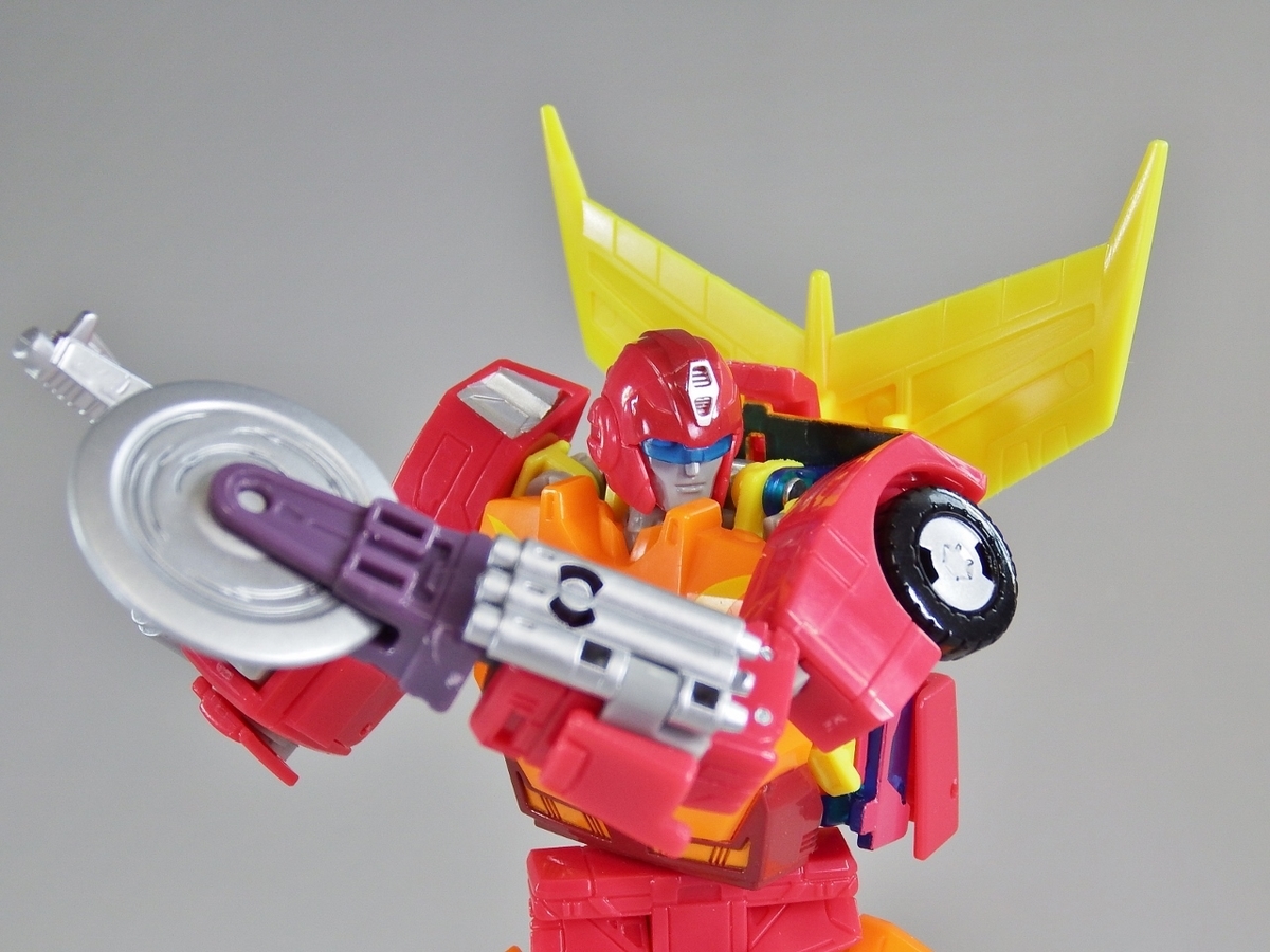 トランスフォーマースタジオシリーズ SS-60 騎士ホットロディマス