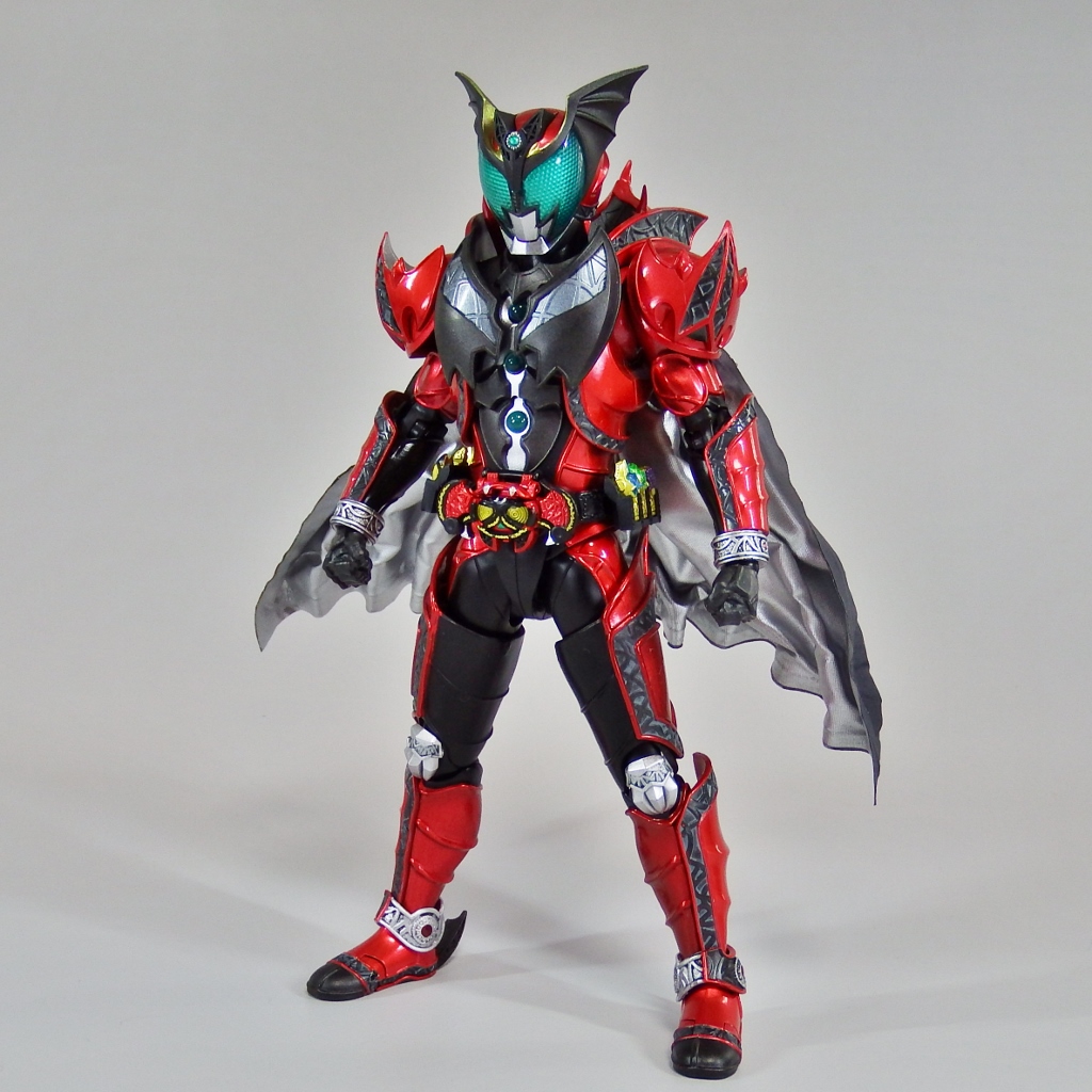 S.H.Figuarts 仮面ライダーダークキバ 真骨彫製法 - 多々買いは数だよ兄者