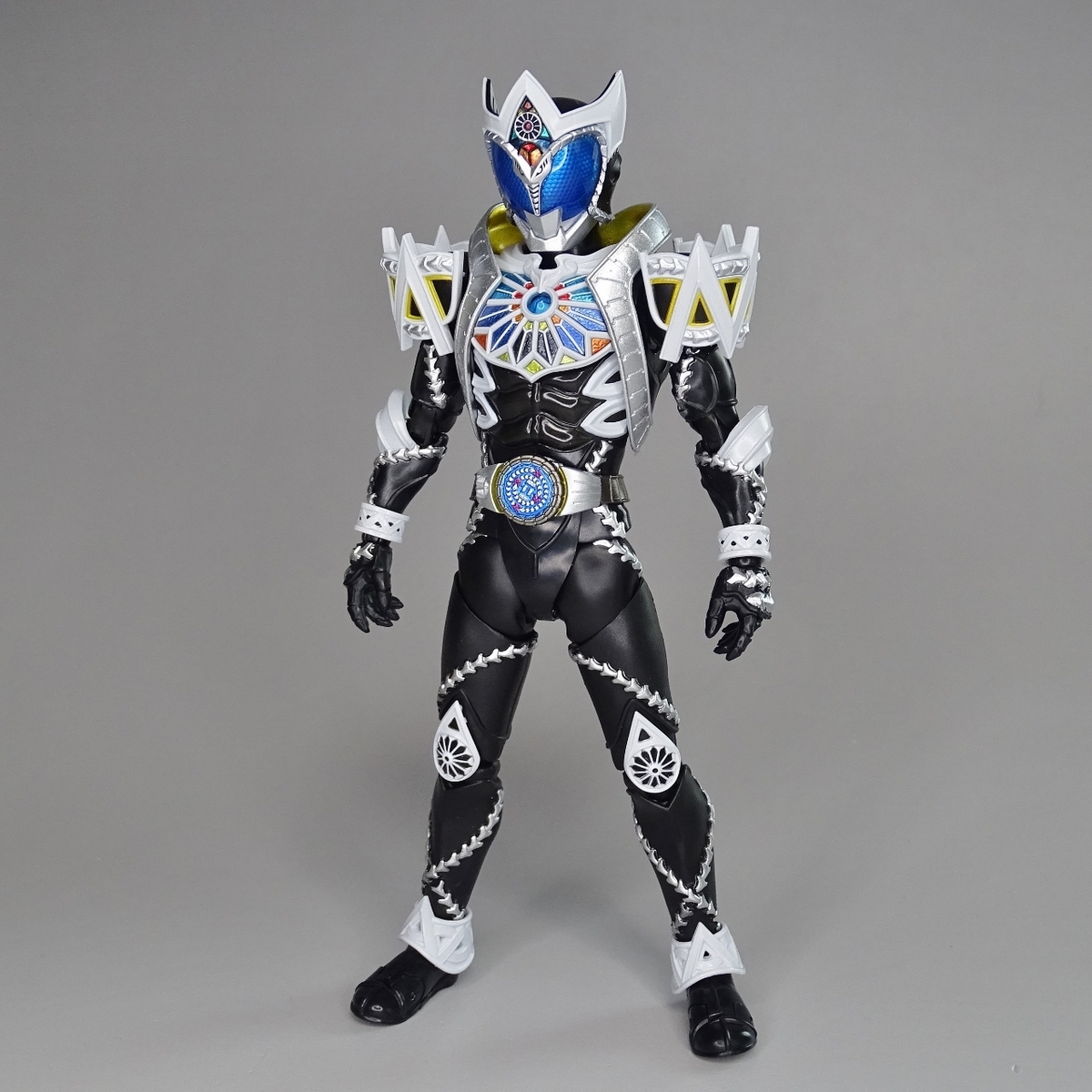 S.H.Figuarts 仮面ライダーサガ 真骨彫製法 (プレミアムバンダイ限定