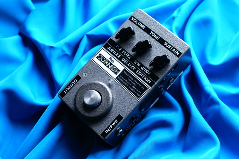 Pete Cornish P-2 FUZZ JUBILEE DELUXE EDITION - エフェクター写真館