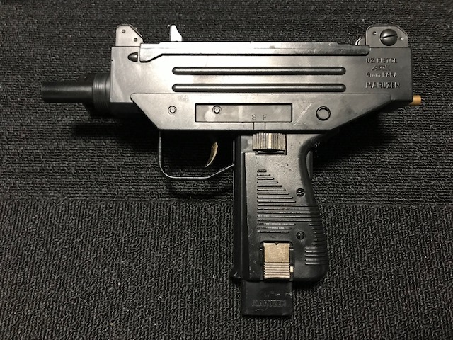 小さいけど甘く見るなよっ！ ～マルゼン UZIピストル BV式フルオート