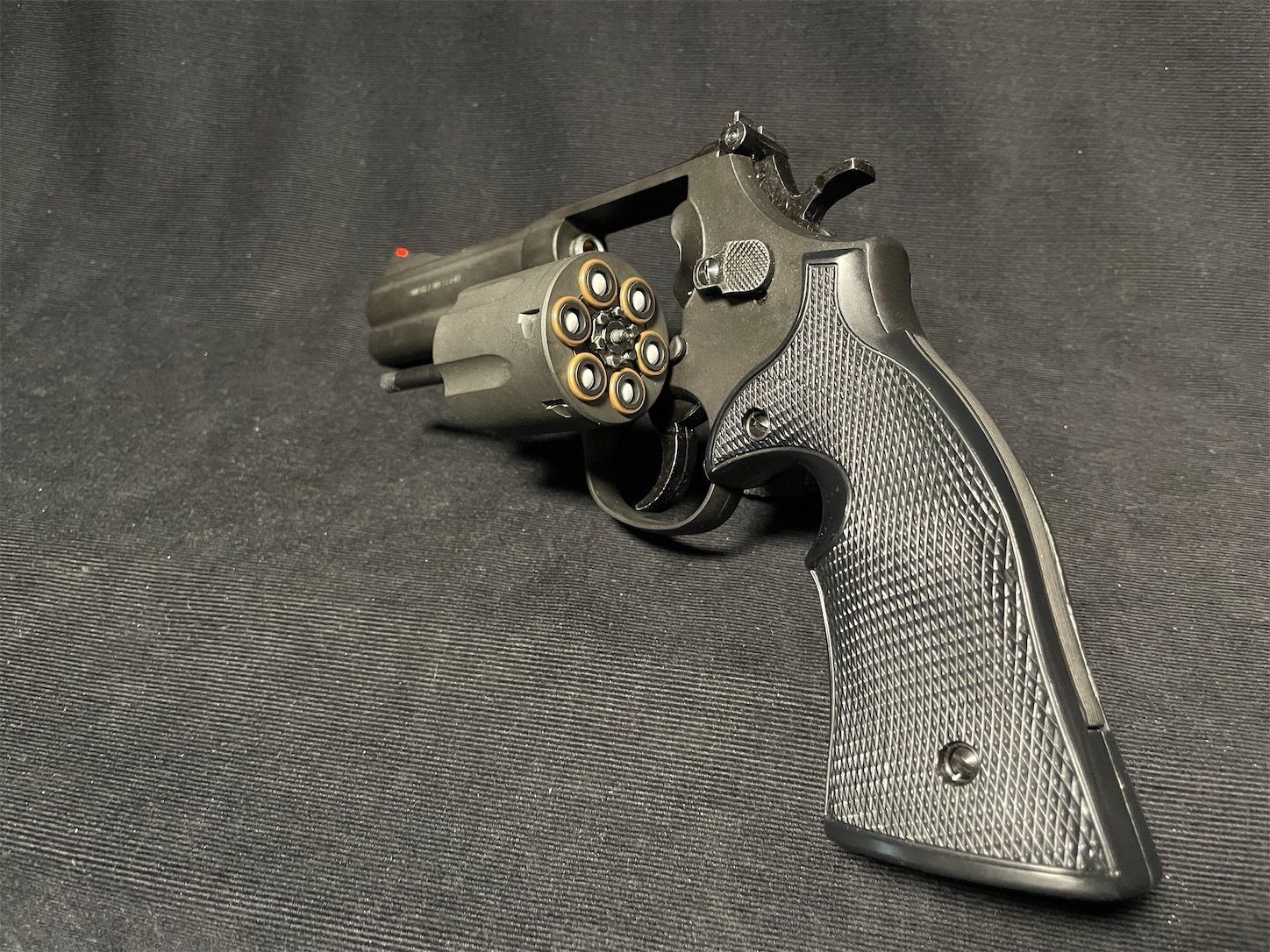 リベンジカスタムした「真:タカのM586」を・・・初速計測するッ