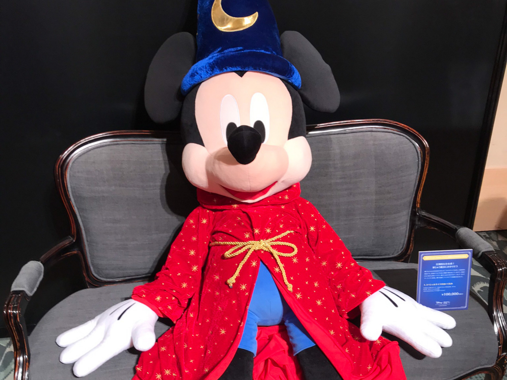 ベルメゾン「巨大ミッキーぬいぐるみ」購入を迷っている方へ - 舞浜新聞