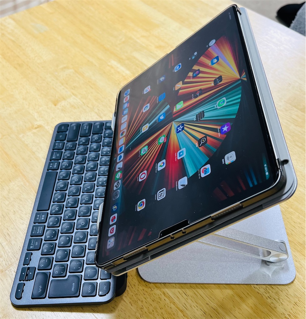 iPad】Smart Keyboard Folio や Magic Keyboard を買わなくてよい理由