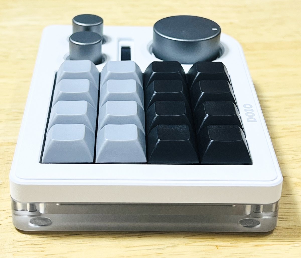 レビュー】DOIO KB16 マクロメカニカルキーボード購入。キースイッチ