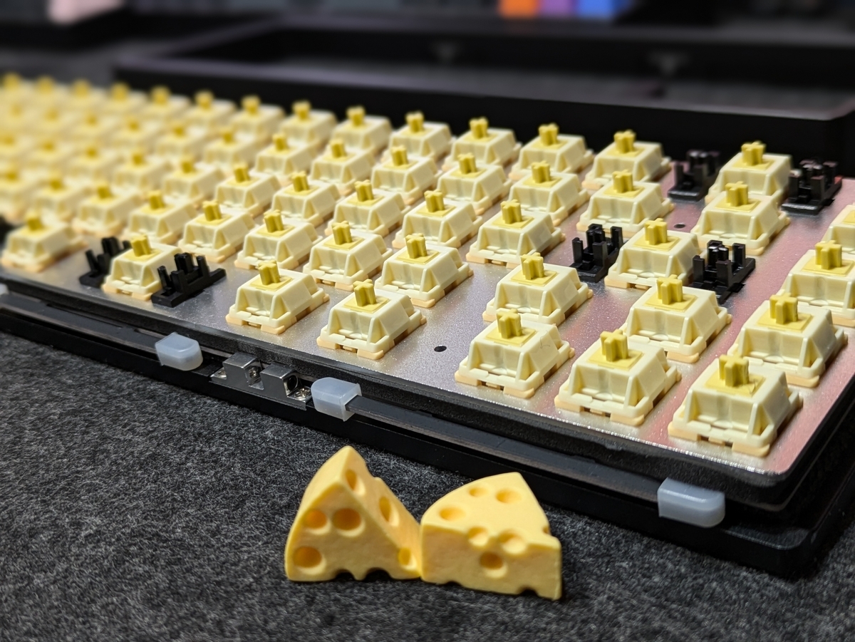 Weikav Lucky65 V2のプレートを交換！分割スペースバーで最強の