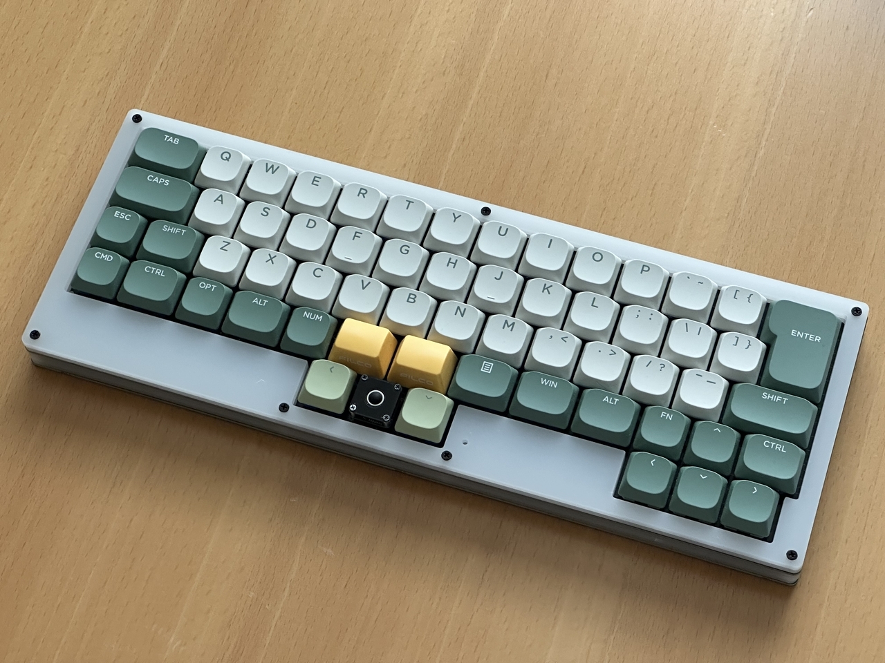 自作キーボード「ThumbShift2」を設計した - ただいま村