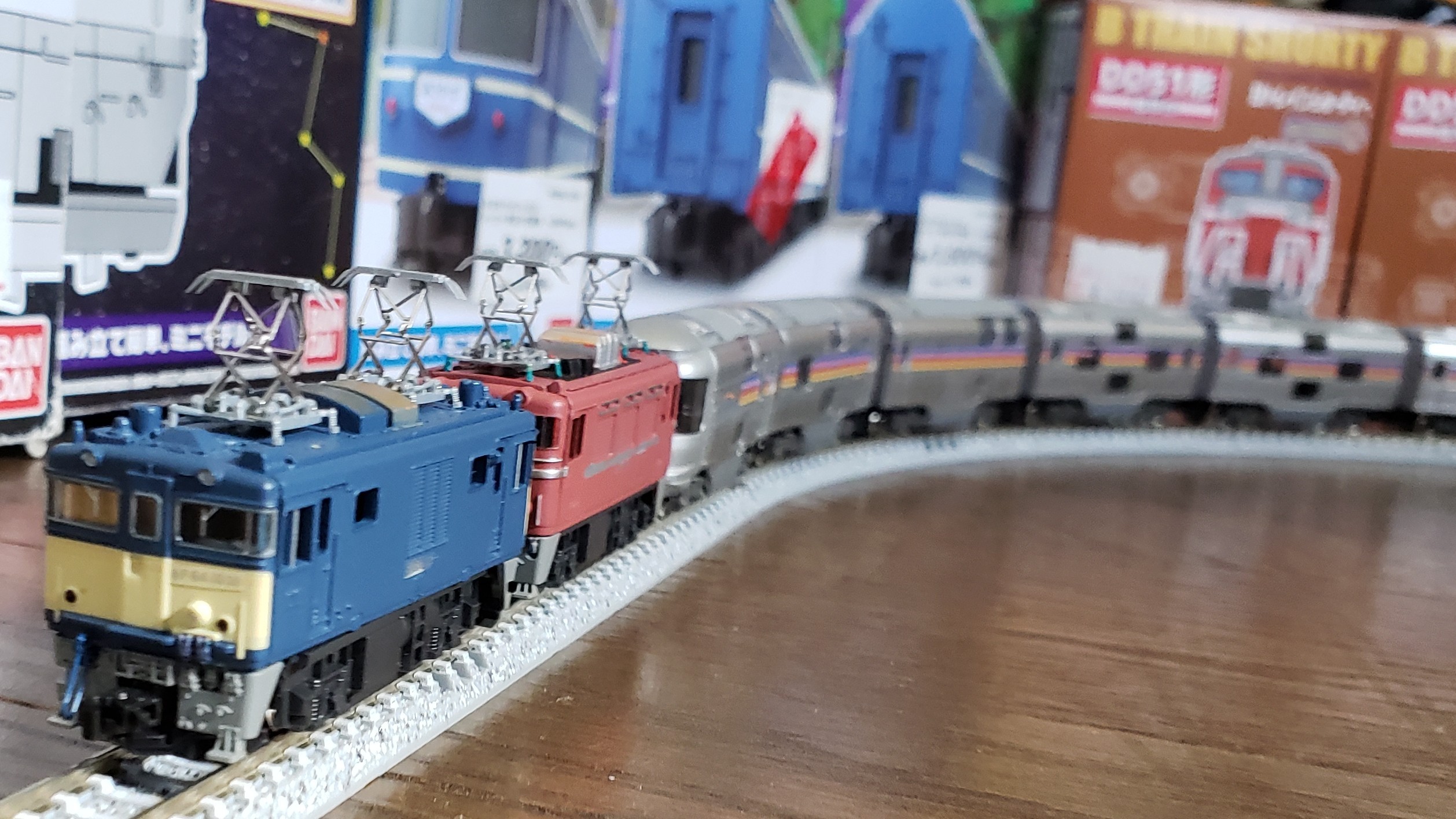 BトレN化 EF64形1000番台(双頭) - よっぴーの鉄分豊富日記 はてな線