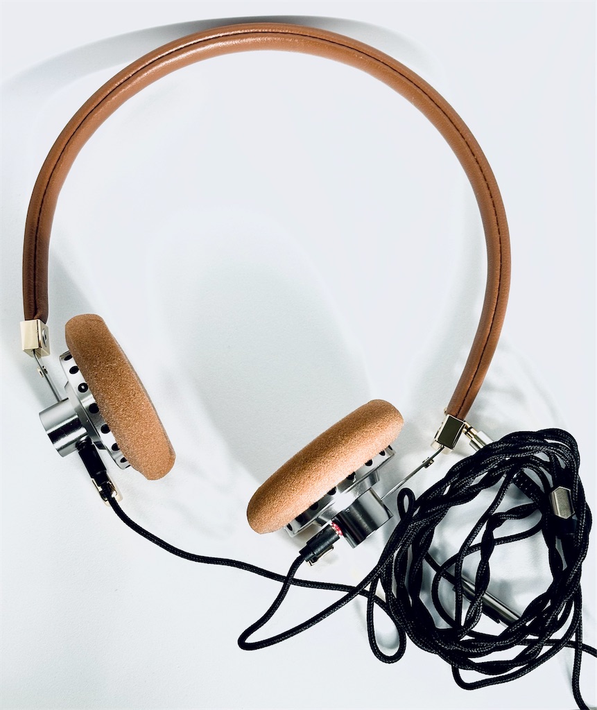 流行】お洒落なオンイヤーヘッドホン！「Rose Technics DISTANT