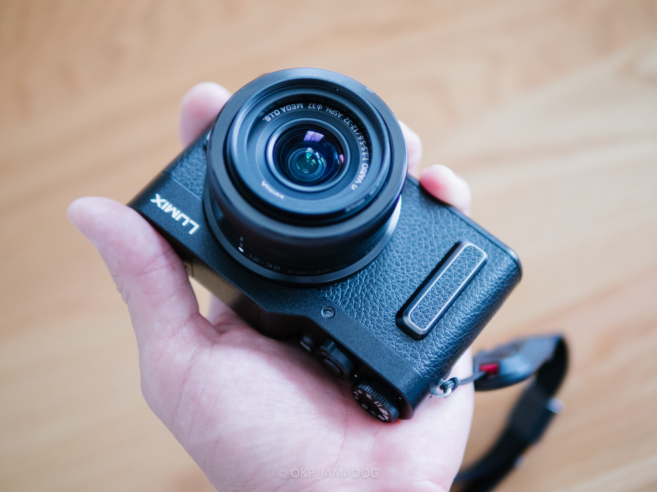 パナソニックLUMIX DC-GF10、サブ機であり普段使いのミラーレスは