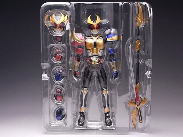 バンダイ S.H.フィギュアーツ 仮面ライダーアギト トリニティフォーム