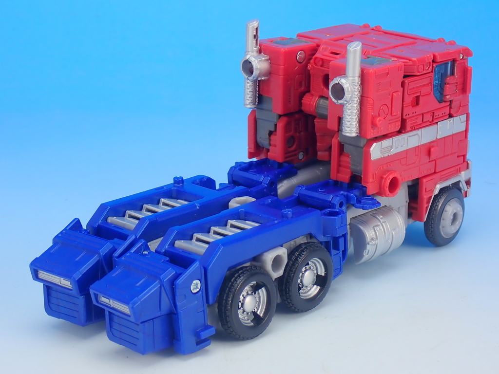 KD-19 オプティマスプライム with トレーラー で遊ぶ - YOの玩具箱