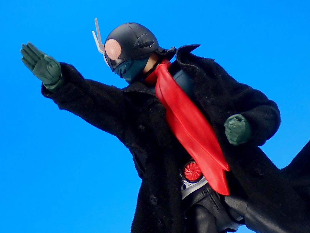S.H.Figuarts 仮面ライダー（シン・仮面ライダー）で遊ぶ - YOの玩具箱