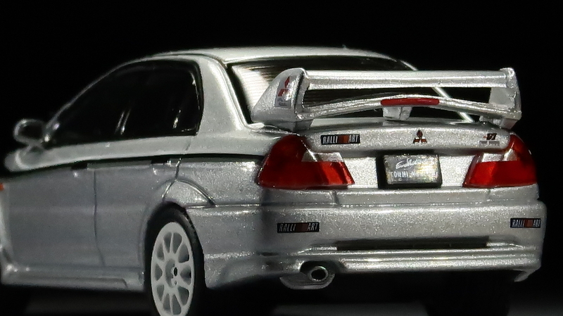 モデルインプレッション】 Hobby Japan 1/64 - Mitsubishi Lancer GSR