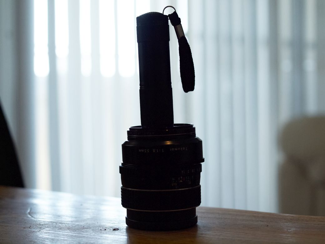 SMC Takumar 50mm F1.4 の放射線による黄変を取り除くお話 1