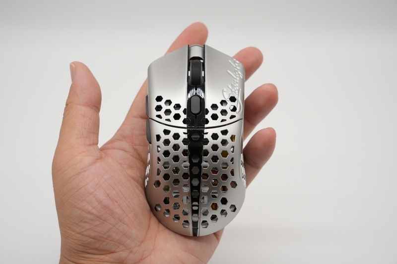 finalmouse Starlight Pro TenZ レビュー】驚異の40g台、有名プロが