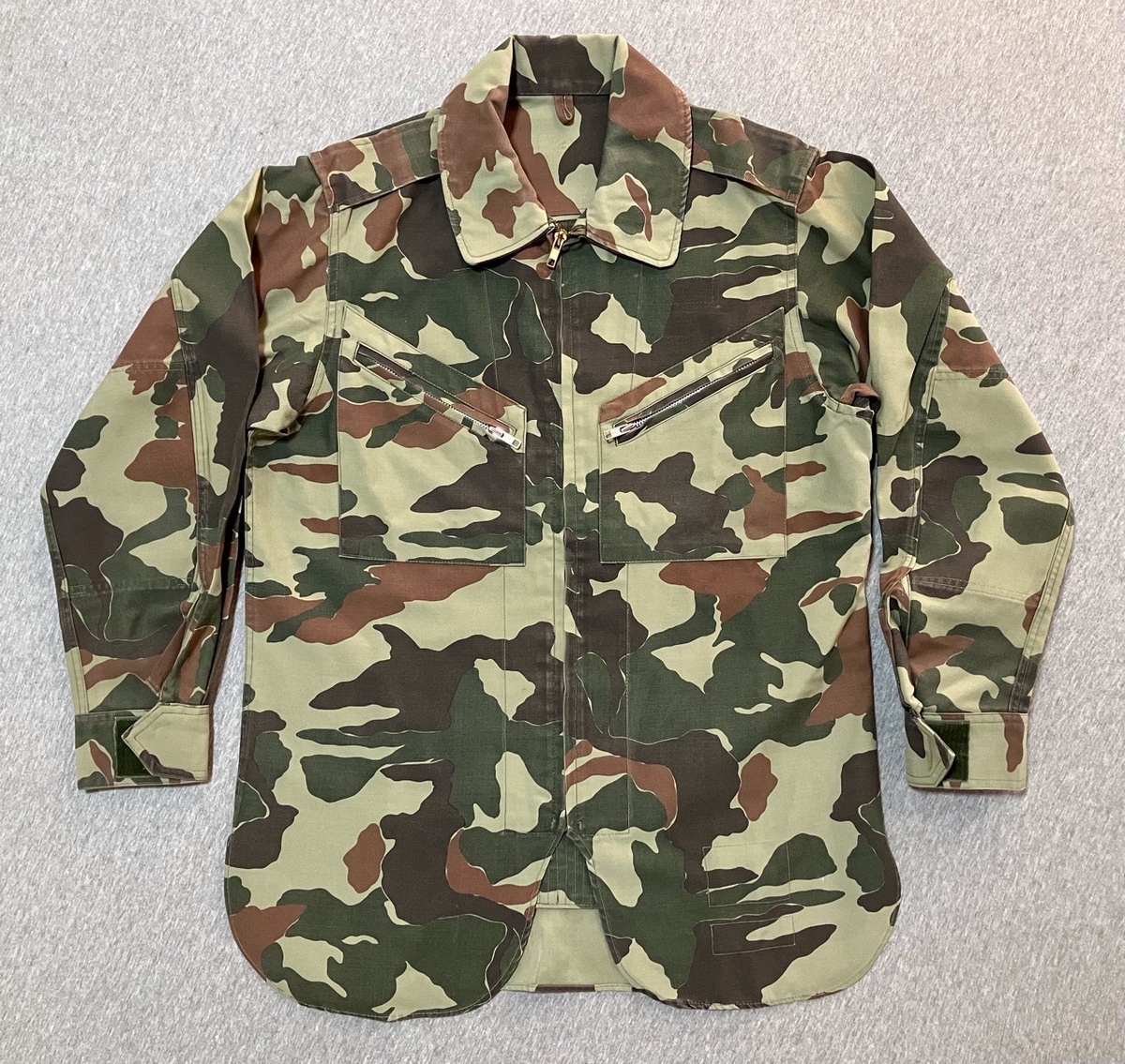 熊笹のPスーツです！【自衛隊装備品】陸上自衛隊84式迷彩航空服（1型