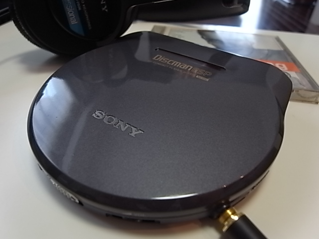Sony Discman D-777 - 不器用貧乏メモ