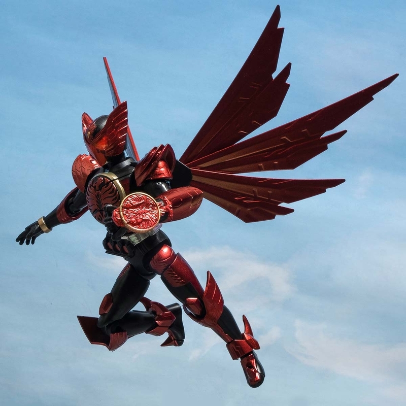 プレミアムバンダイ限定 掌動EXCEED 仮面ライダークウガ マイティ