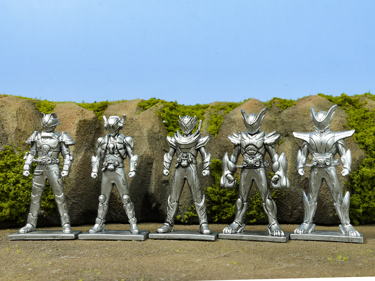 10/27(月)発売!!】仮面ライダーゼッツ フィギュア付きチョコスナック