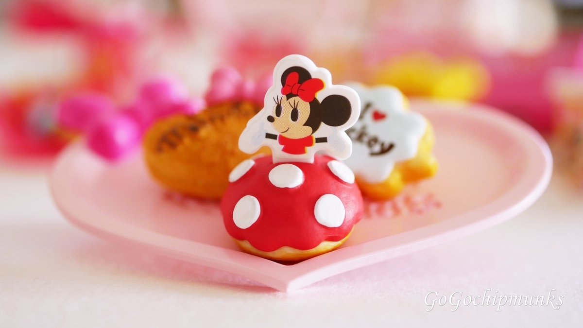 ミニーマウスラブラブドーナッツ【Disney Minnie Mouse Love Love